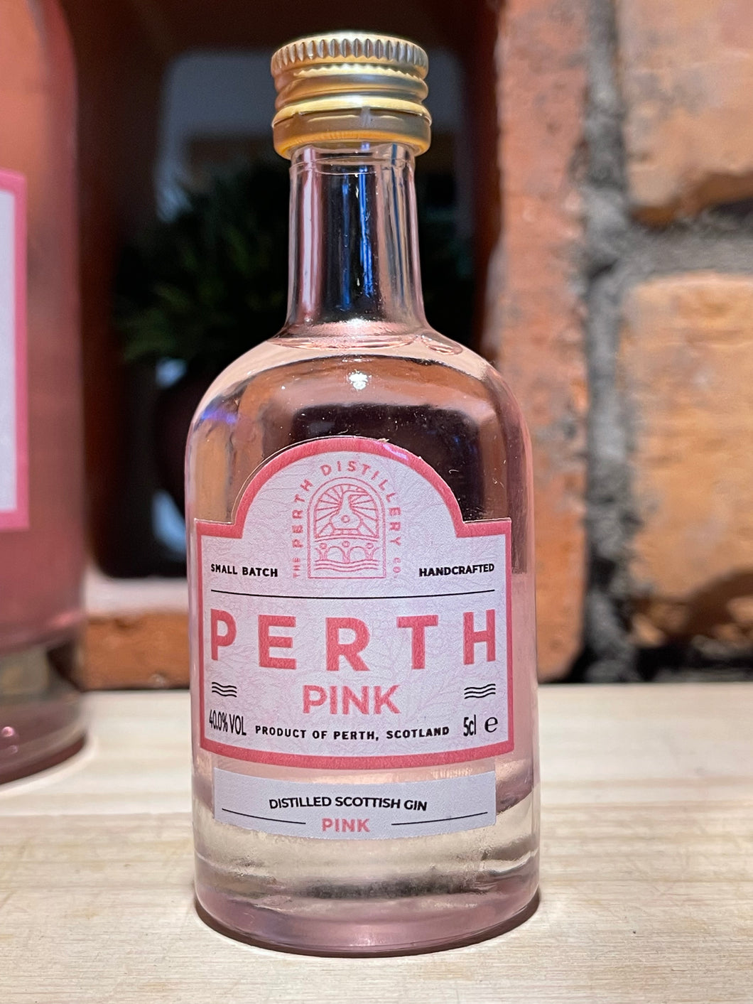 Perth Pink Gin, 40%abv, 5cl