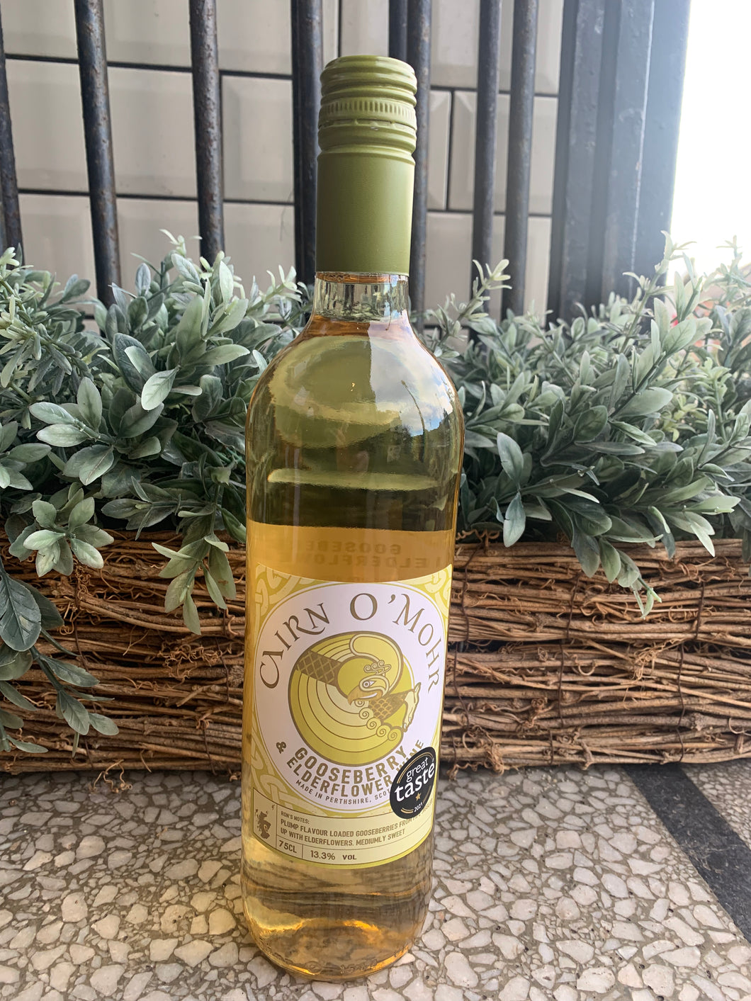 Cairn O’Mohr Gooseberry & Elderflower Wine - 75cl 13%